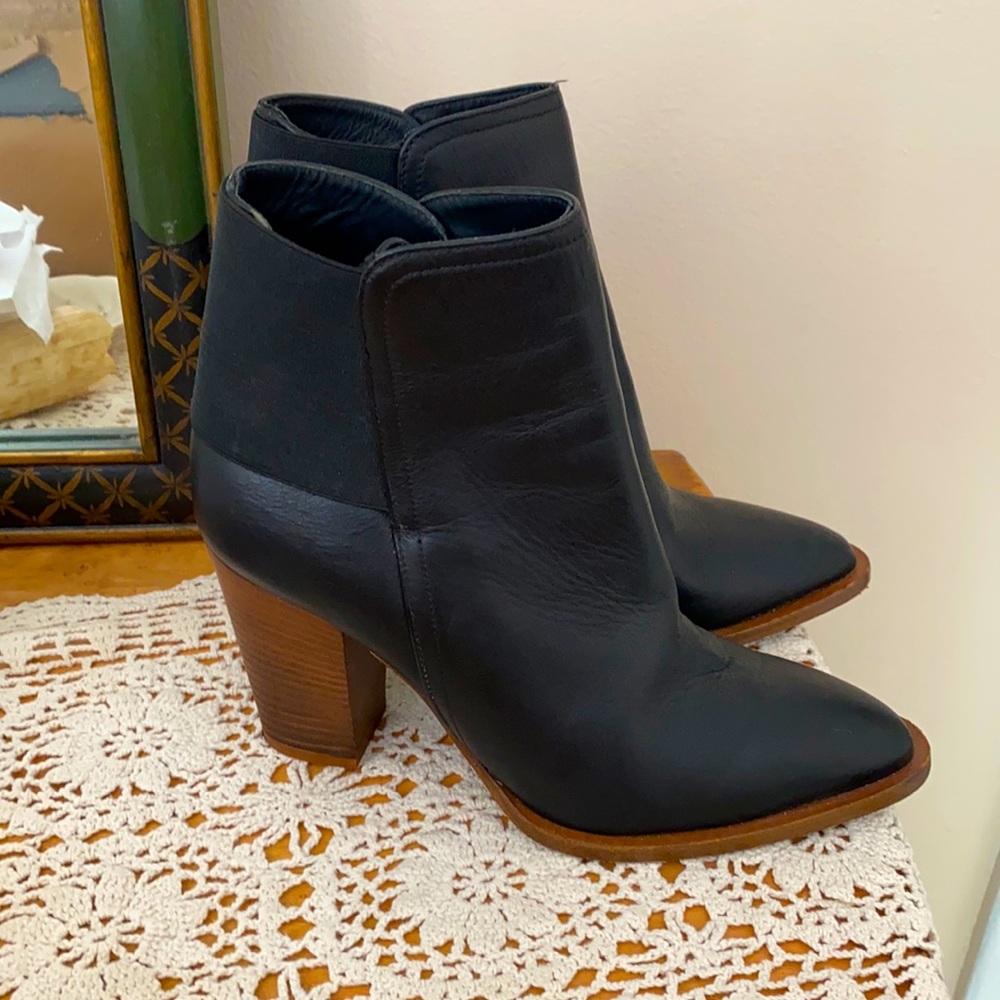 Vince Black Leather Booties 7.5